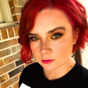 Meet your Posher, Amber